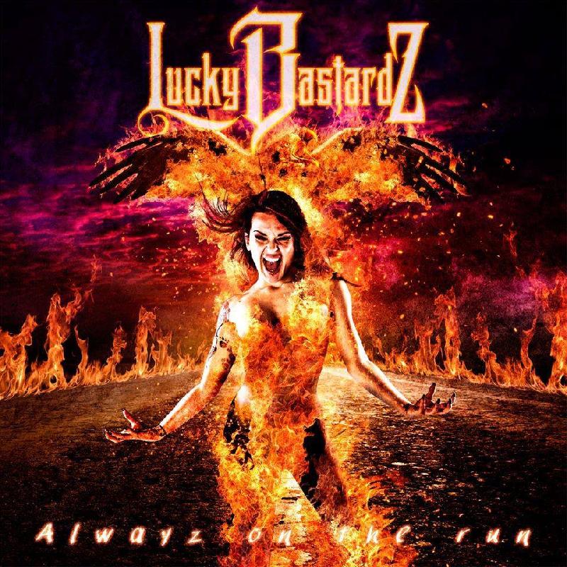 LUCKY BASTARDZ: nuovo lyric video