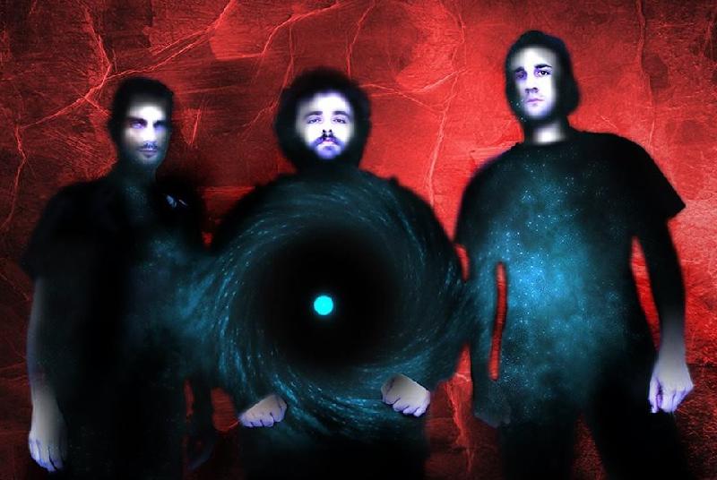 WORMHOLE: nuovo lyric video online