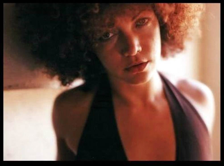 BASTIAN: Tracey Amos guest nel nuovo singolo