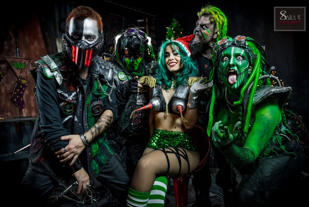 SICK N' BEAUTIFUL: il nuovo video di Natale "Run Run Rudolf"