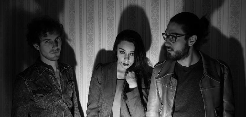 ELECTRIC BALLROOM: disponibile il nuovo live video di ''My Heart Is Frozen''