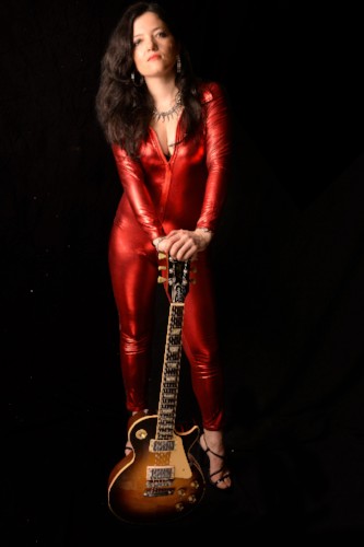 PAOLA PELLEGRINI LEXROCK: firma per RED CAT RECORDS