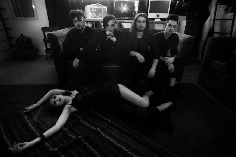 ELARMIR: incontrano la fotografia d’autore per il loro nuovo shooting ufficiale