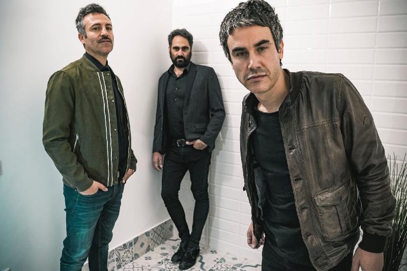 EN DECLIN: nuovo contratto e nuovo album