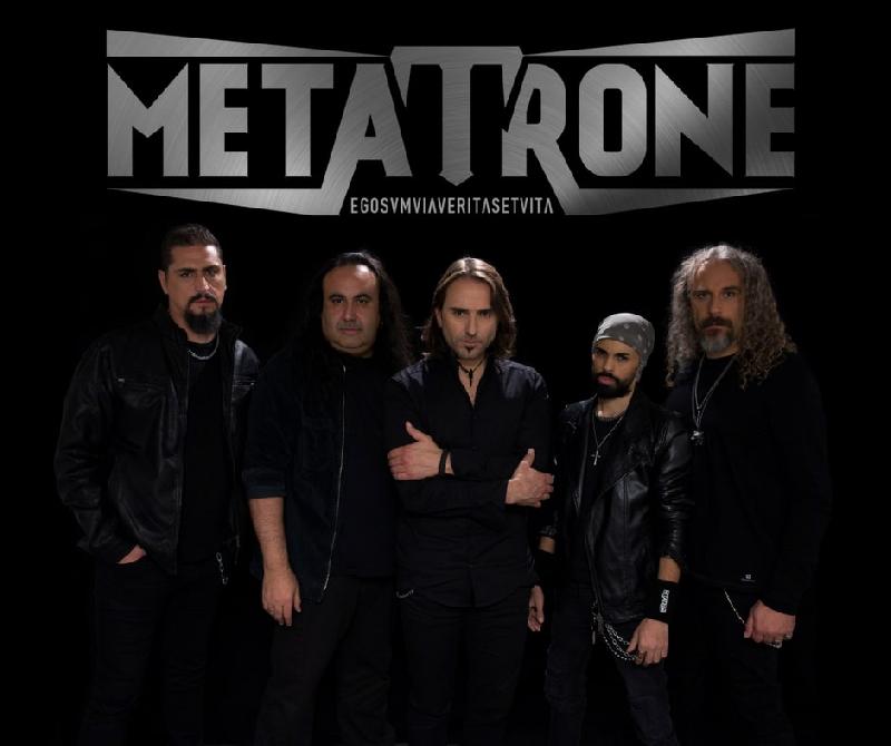 METATRONE: si separano dal cantante