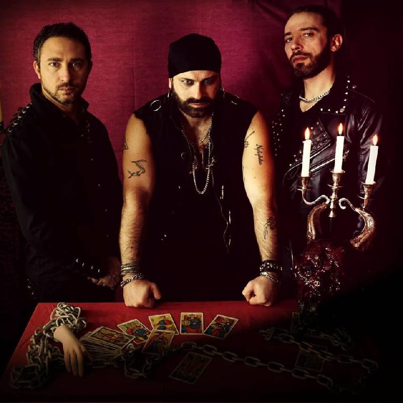 ECNEPHIAS: il videoclip del brano ''Vampiri''