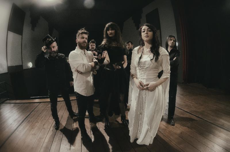 CLOCKWORK: firmano con Underground Symphony Records