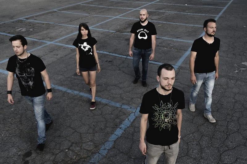 HEARTACHE: il nuovo singolo ''Erasing Time''