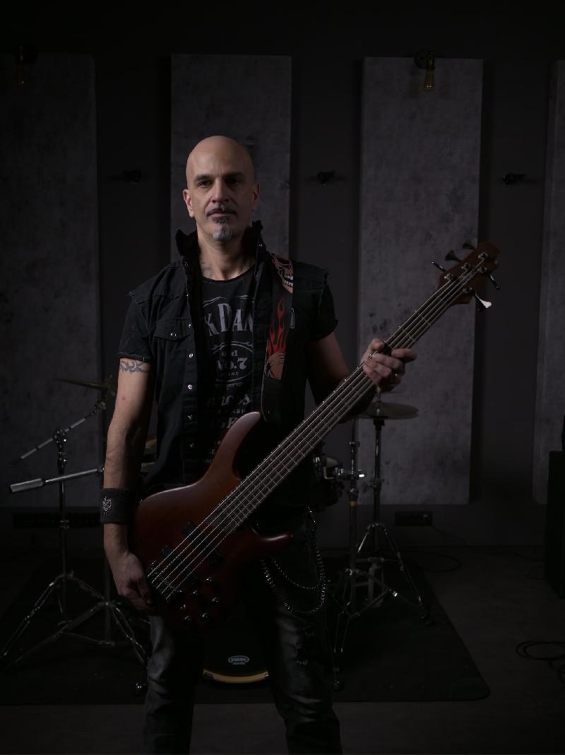 PLANETHARD: Andrea Bovolenta nuovo bassista della band