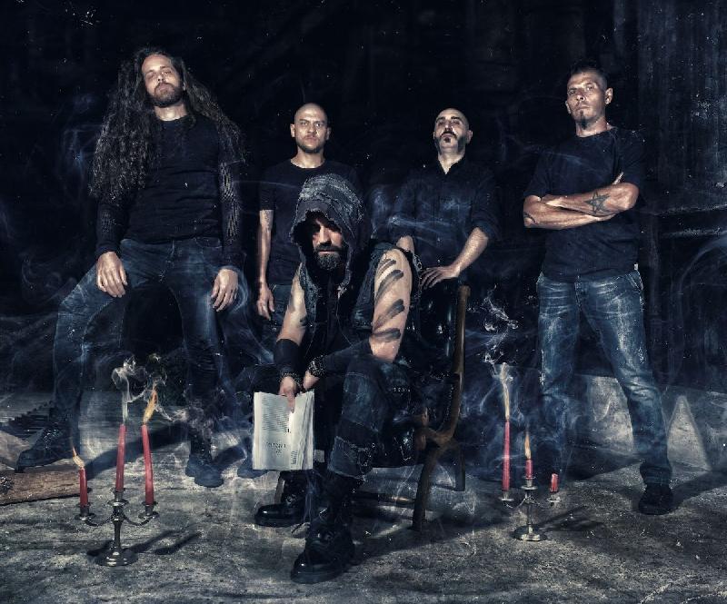 THE MODERN AGE SLAVERY: firmano per Fireflash Records