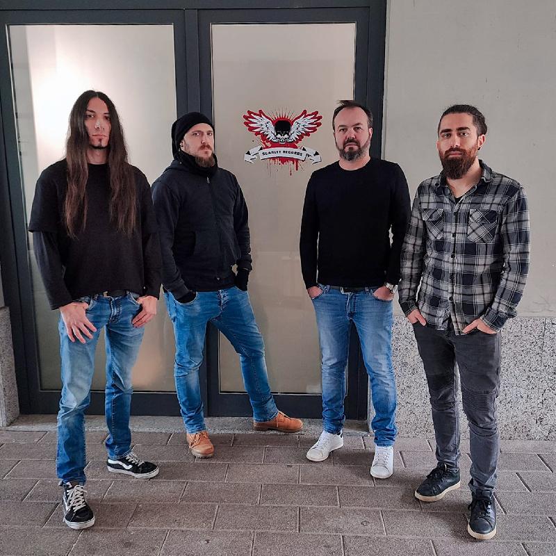 FUROR GALLICO: firmano nuovamente con la Scarlet Records