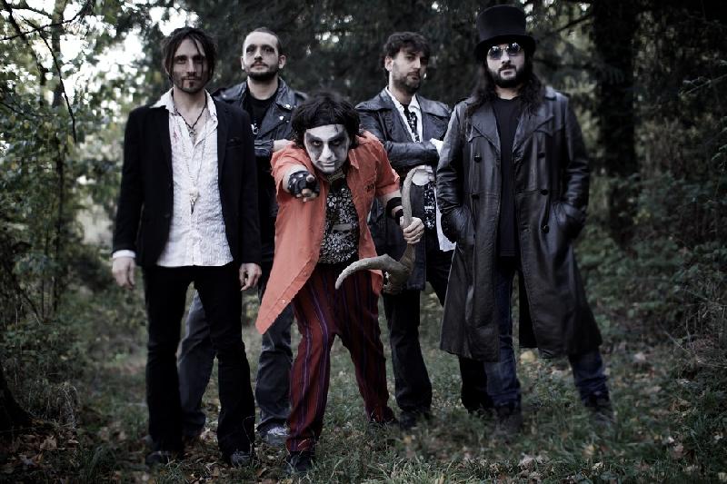 THE MUGSHOTS: membri di The Adverts e di Decibel ospiti sul prossimo album