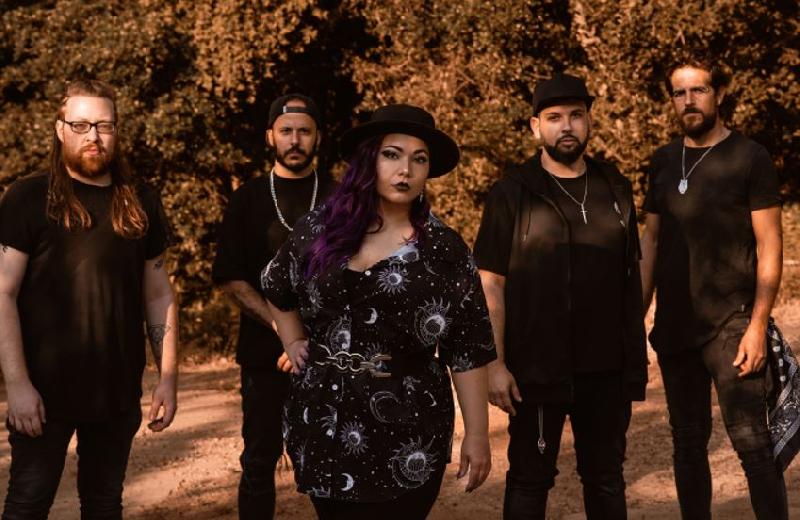 LET THEM FALL: il nuovo video di ''Evening Star''