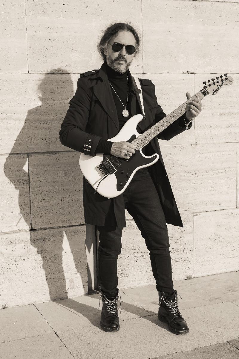 RAFFAELLO INDRI: in arrivo l'album solista ''Royal Wizard''
