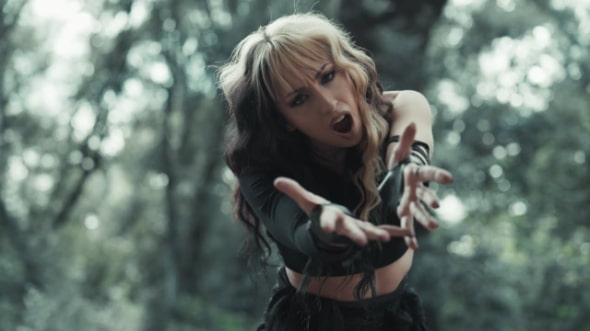 ELETTRA STORM: il video di ''Alone''